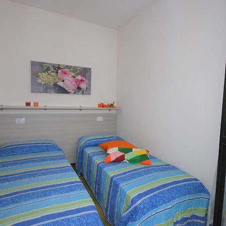 Residenza La Meridiana Lignano Sabbiadoro Exterior foto