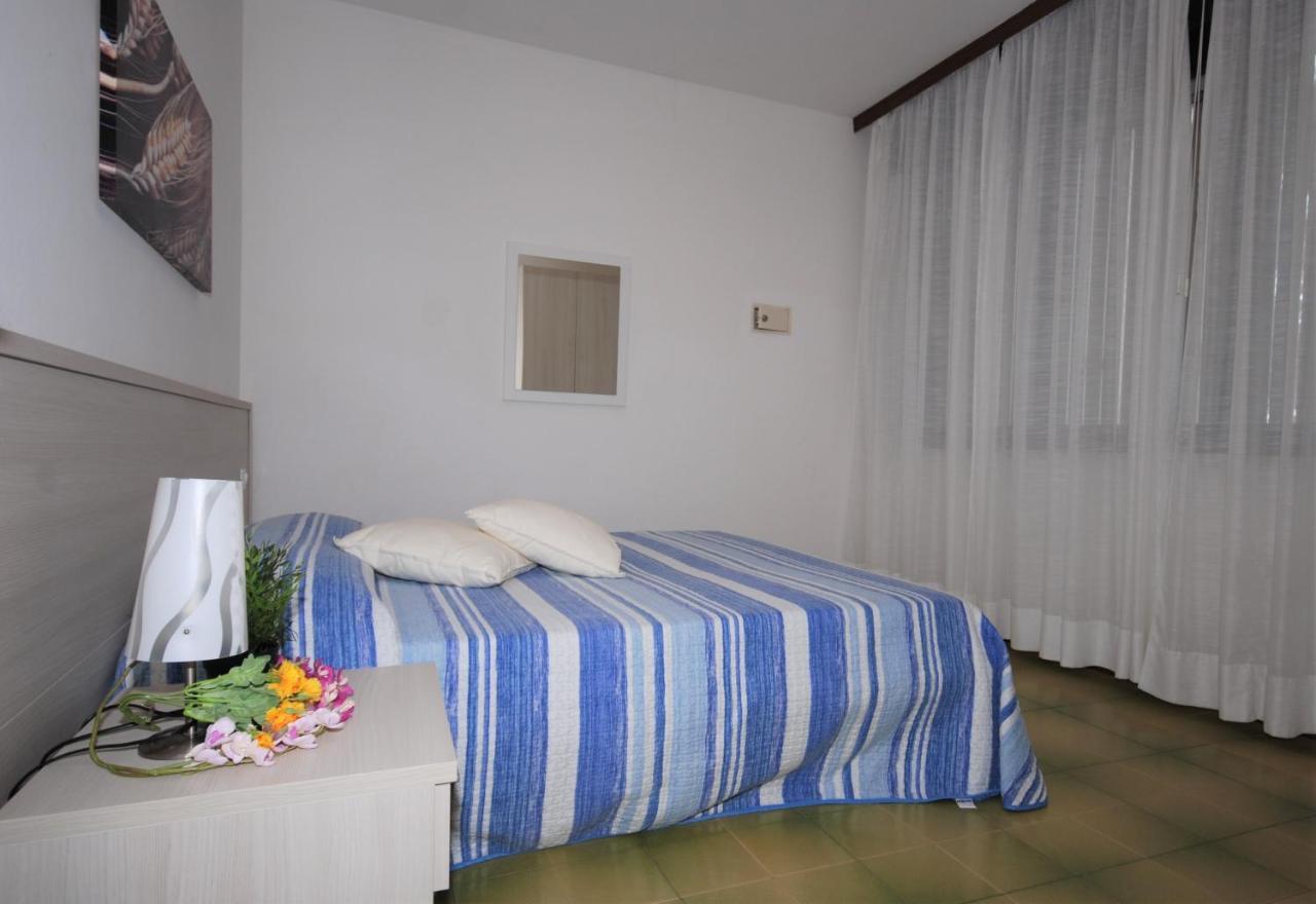 Residenza La Meridiana Lignano Sabbiadoro Exterior foto